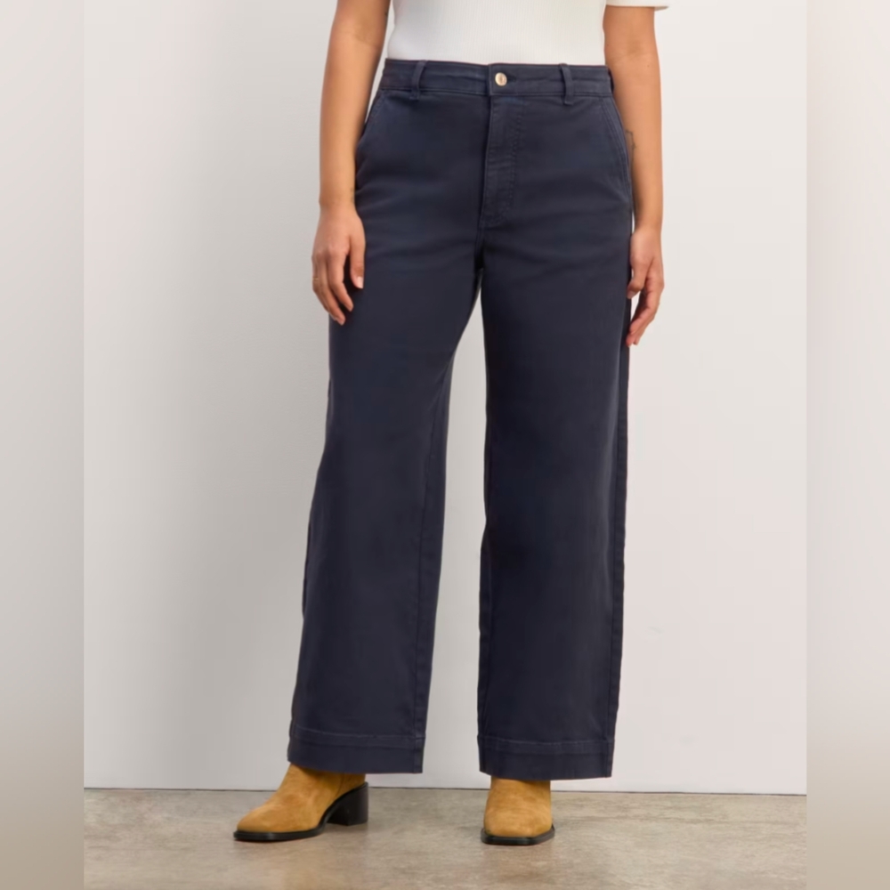 Everlane Utility Wide Leg Pant in Navy